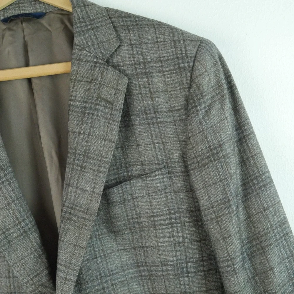 Brooks Brothers Regent E. Thomas Wool Cashmere Plaid Sport Coat Blazer Grey 44R
